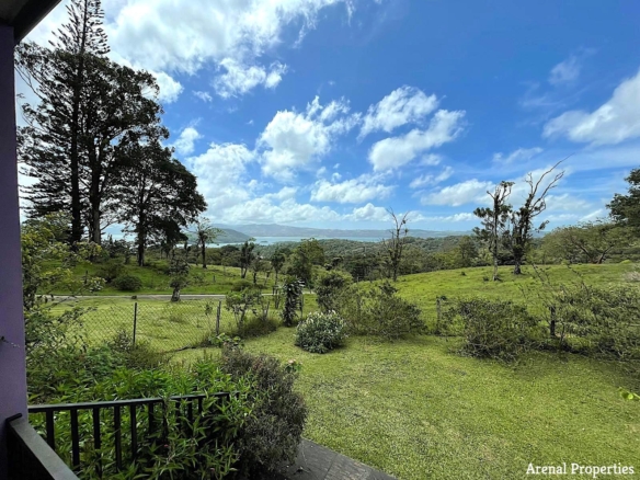 Modern Home with Lake Access and Views in Quaint Aguacate