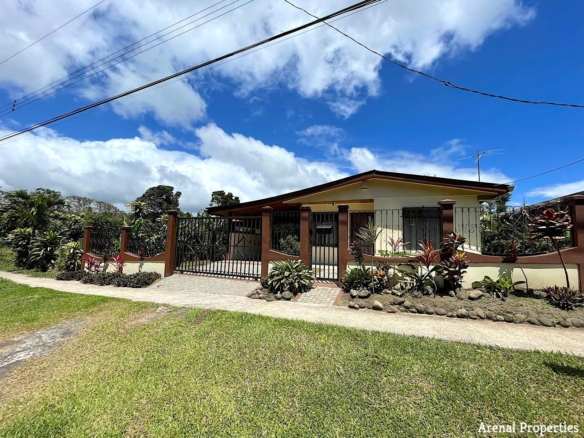 Spacious Sabalito Home