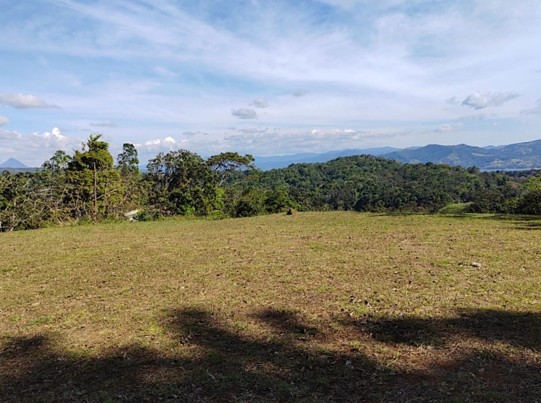 Incredible Lot in Desirable Rainbow Bay Community