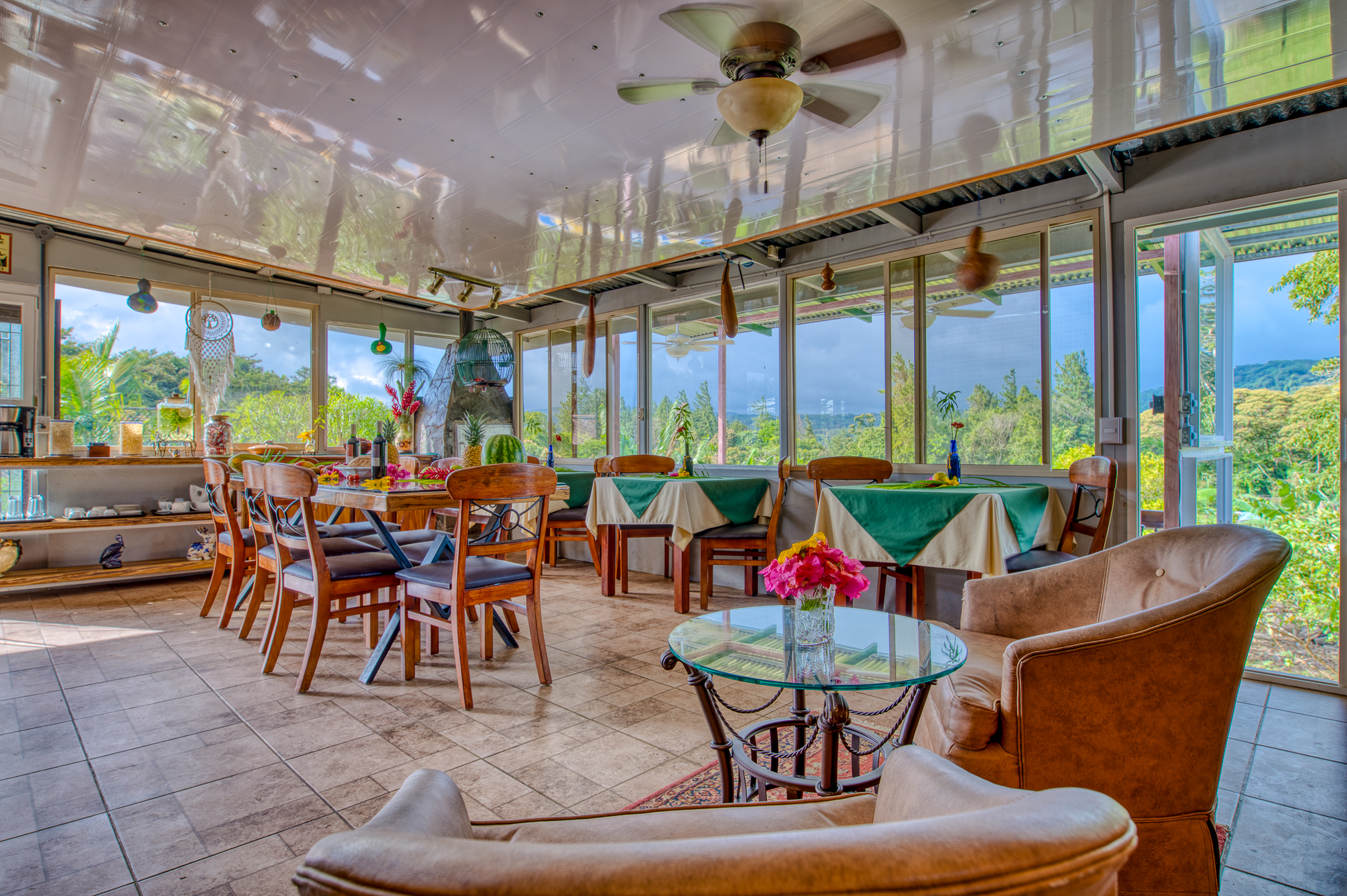 Village Hostel with Expansion Potential – Heart of Nuevo Arenal, Costa Rica