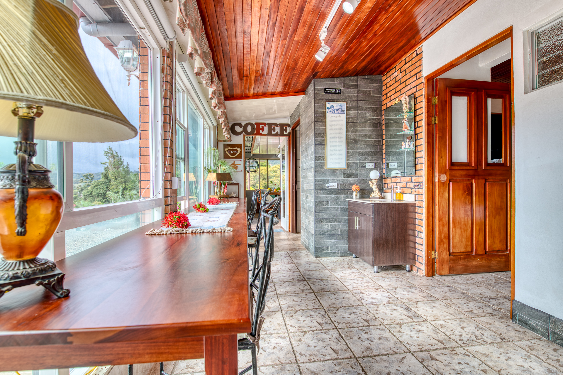 Village Hostel with Expansion Potential – Heart of Nuevo Arenal, Costa Rica