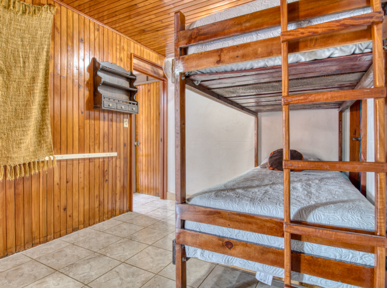 Village Hostel with Expansion Potential – Heart of Nuevo Arenal, Costa Rica