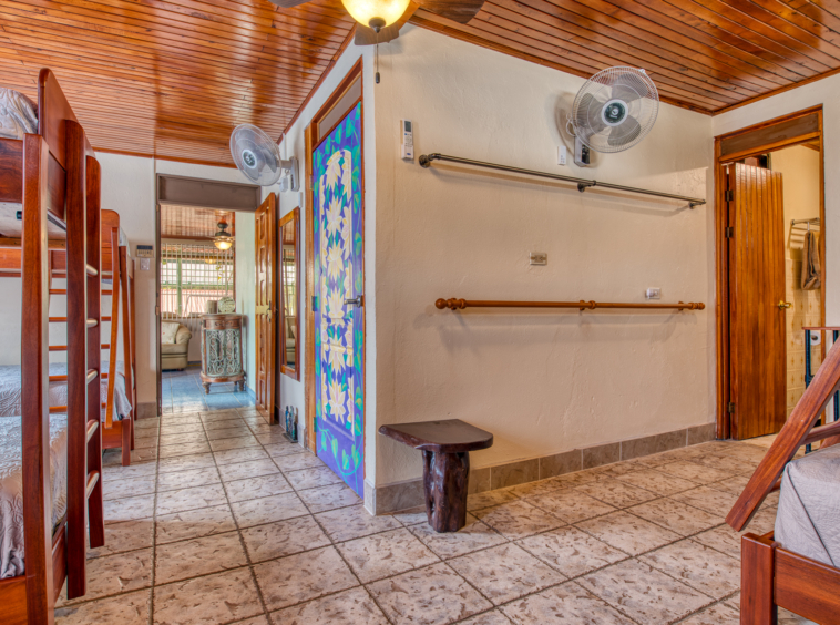 Village Hostel with Expansion Potential – Heart of Nuevo Arenal, Costa Rica
