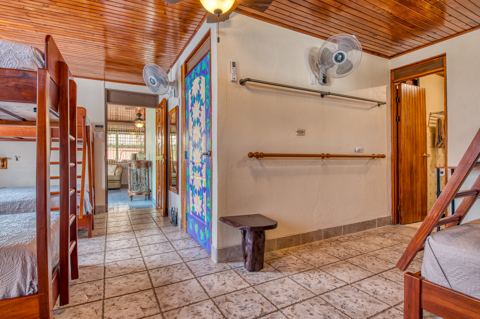 Village Hostel with Expansion Potential – Heart of Nuevo Arenal, Costa Rica