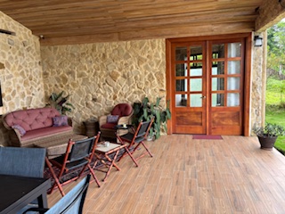 Lake Arenal Jewel: Exclusive Lakeview Estate with Private Lake Access & Separate Apartment.