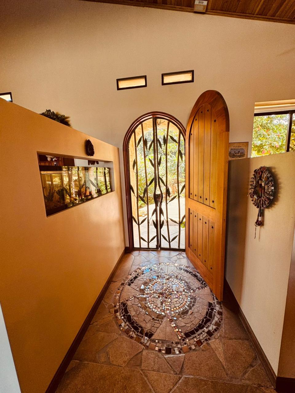 Lake Arenal Jewel: Exclusive Lakeview Estate with Private Lake Access & Separate Apartment.
