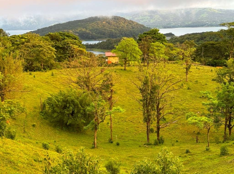 Lake Arenal View Casita with Expansive Views and Future Build Potential