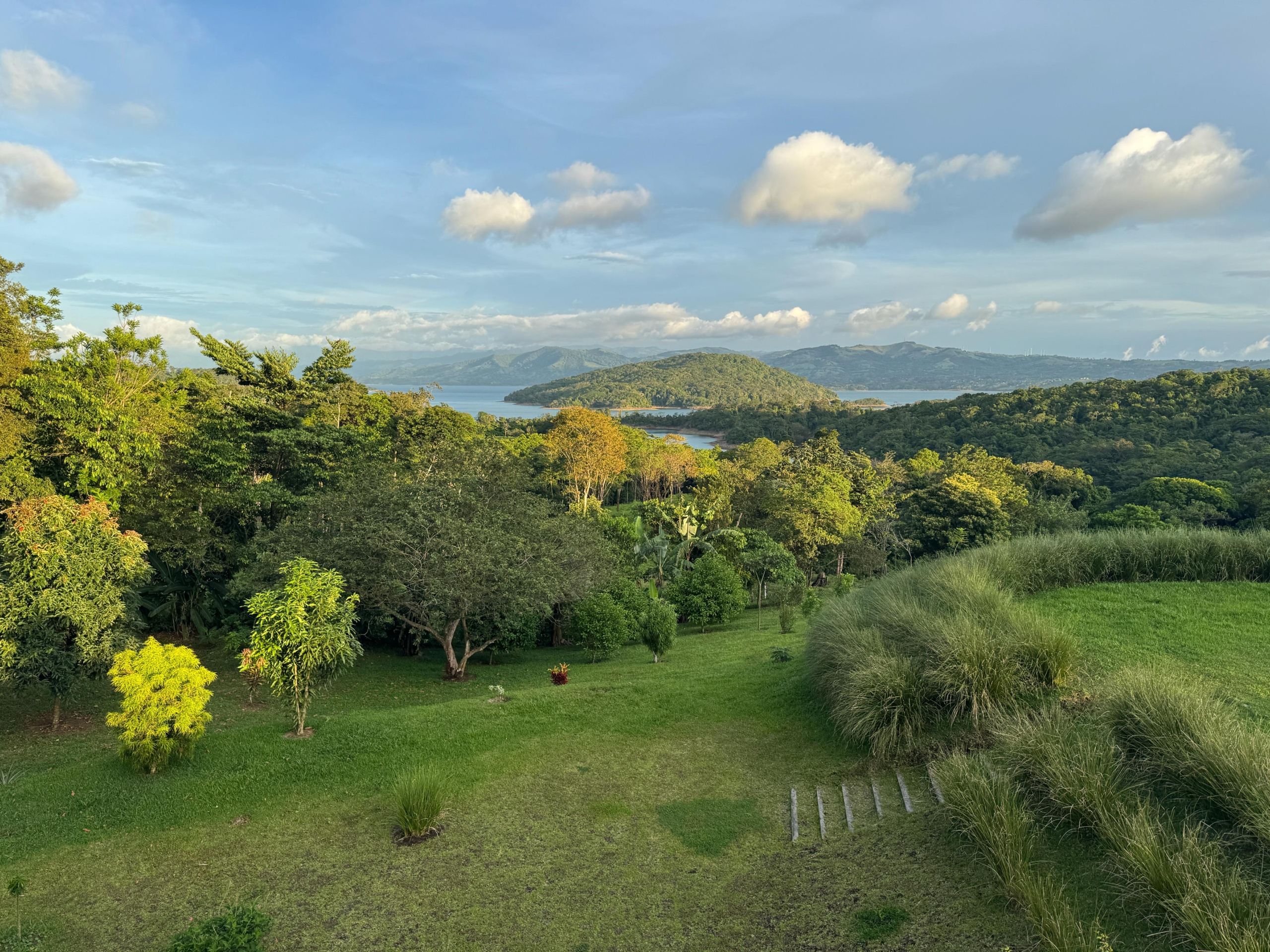 Lake Arenal View Casita with Expansive Views and Future Build Potential