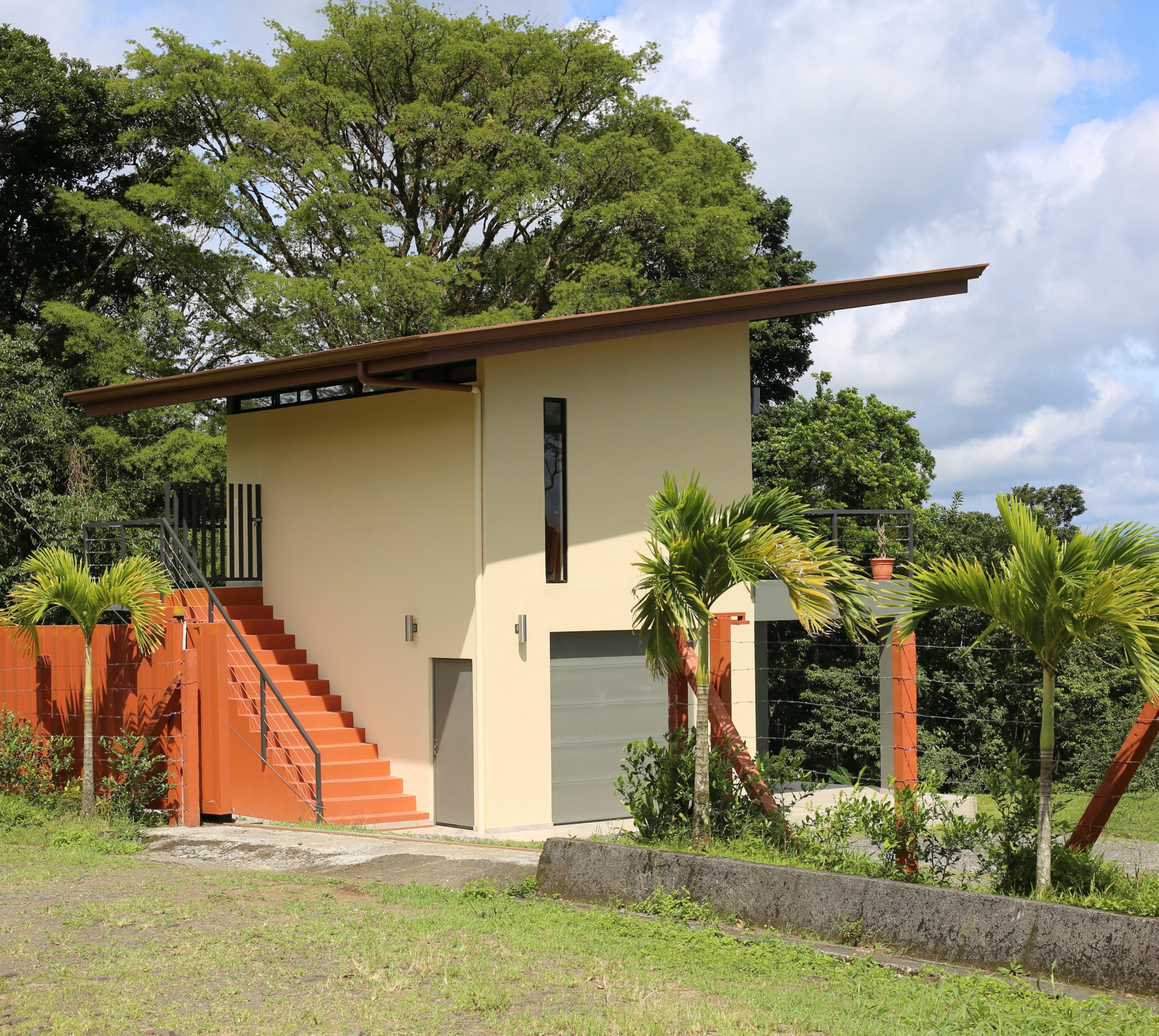 Lake Arenal View Casita with Expansive Views and Future Build Potential