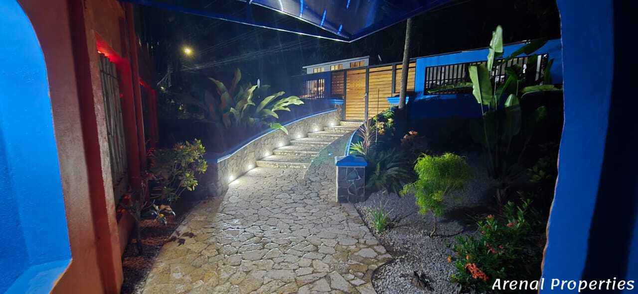 Turnkey Hotel Investment Opportunity Near Playa Tambor, Costa Rica