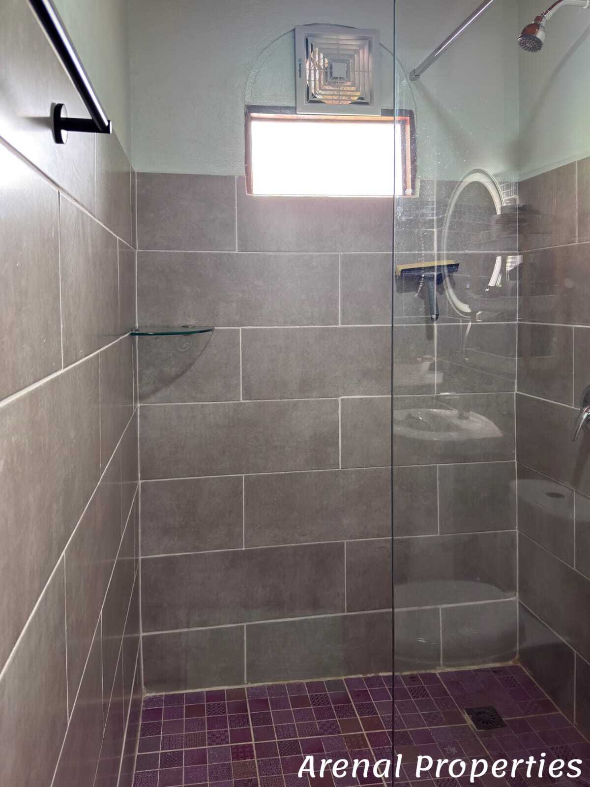 Turnkey Hotel Investment Opportunity Near Playa Tambor, Costa Rica