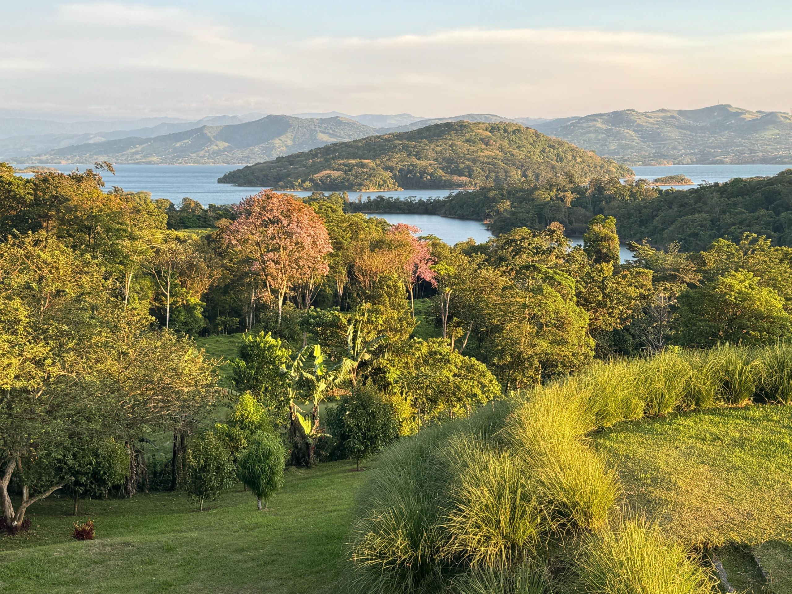 Lake Arenal View Casita with Expansive Views and Future Build Potential