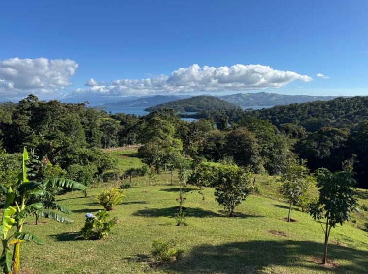 Lake Arenal View Casita with Expansive Views and Future Build Potential