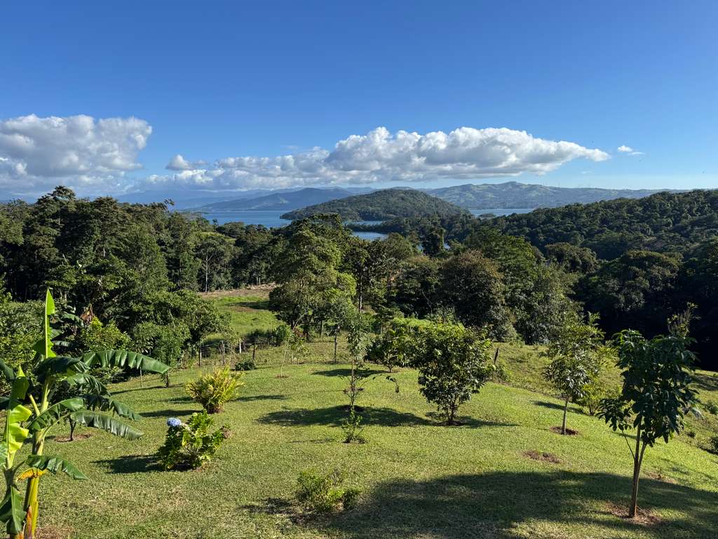 Lake Arenal View Casita with Expansive Views and Future Build Potential