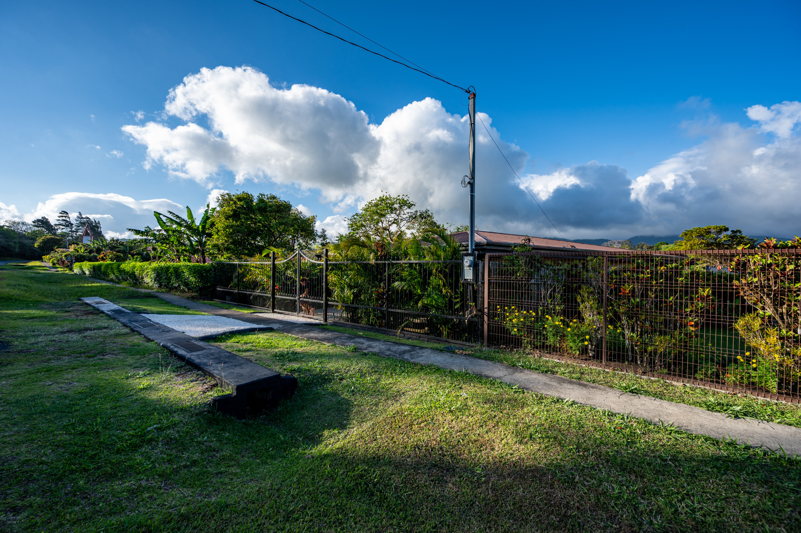 Renovated 2-Bedroom Home with Mountain Views and Turnkey Comfort in Sabalito APMLS045