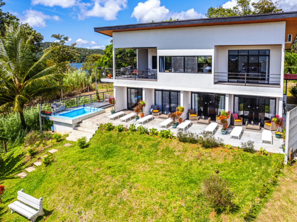 Lakefront Bed & Breakfast — Turnkey, Views, and True Lake Access Nuevo Arenal APMLS0043