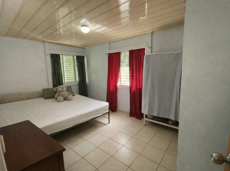Enchanting Garden & Jungle Property, Walking Distance to Town, Arenal APMLS0048