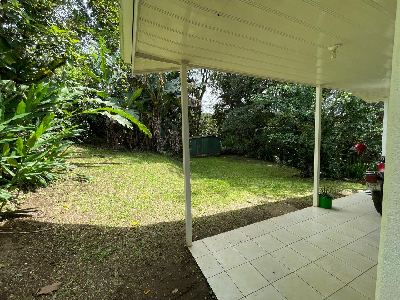 Enchanting Garden & Jungle Property, Walking Distance to Town, Arenal APMLS0048