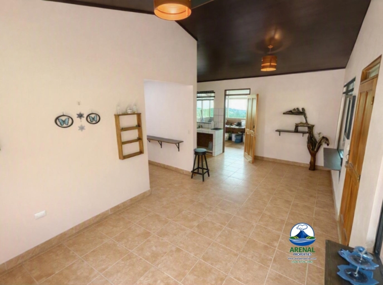 Amazing Starter Home & Butterfly Garden Business in Nuevo Arenal APMLS0049