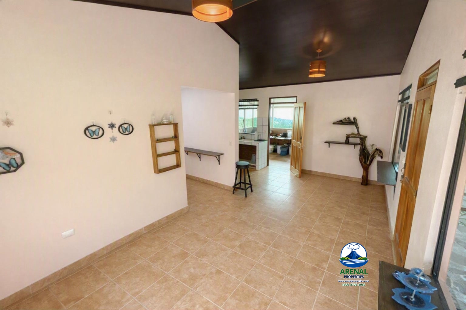 Amazing Starter Home & Butterfly Garden Business in Nuevo Arenal APMLS0049