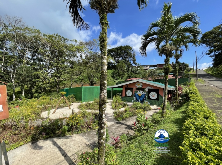 Amazing Starter Home & Butterfly Garden Business in Nuevo Arenal APMLS0049