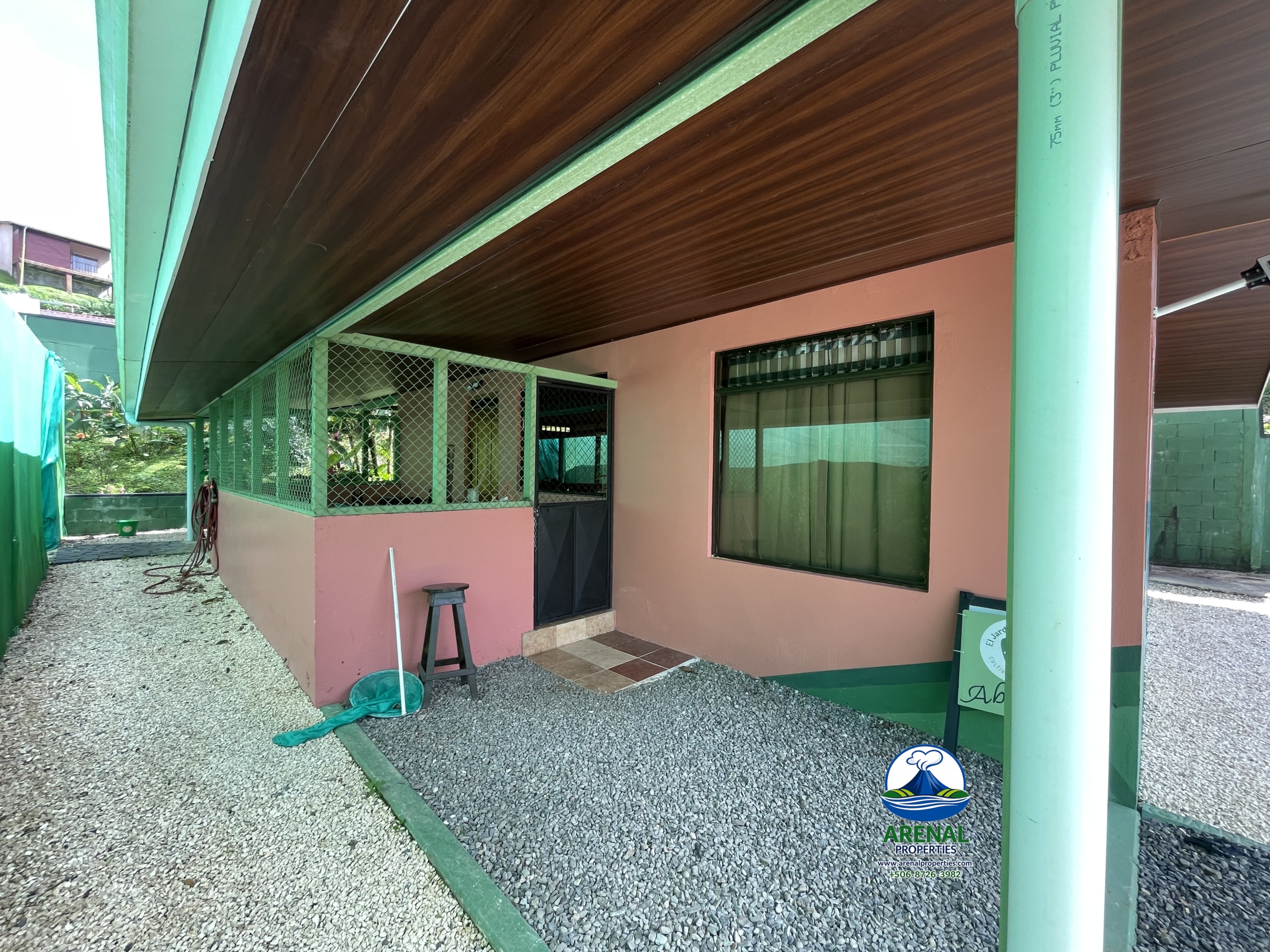 Amazing Starter Home & Butterfly Garden Business in Nuevo Arenal APMLS0049
