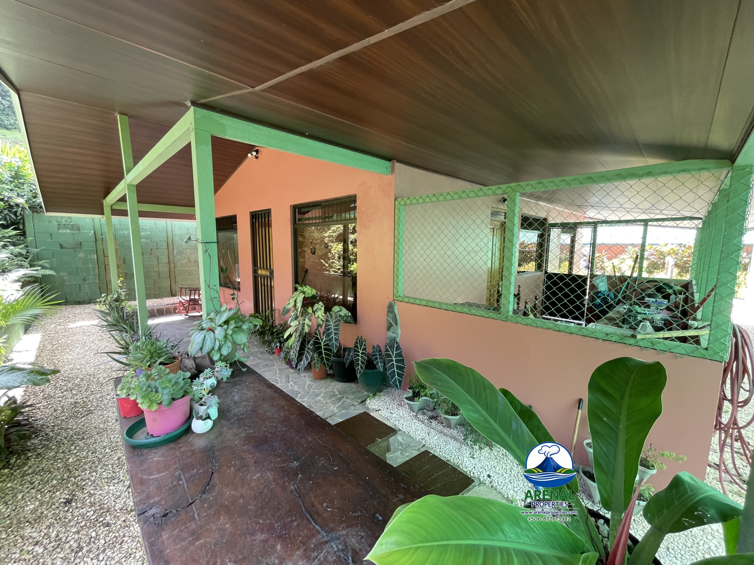 Amazing Starter Home & Butterfly Garden Business in Nuevo Arenal APMLS0049