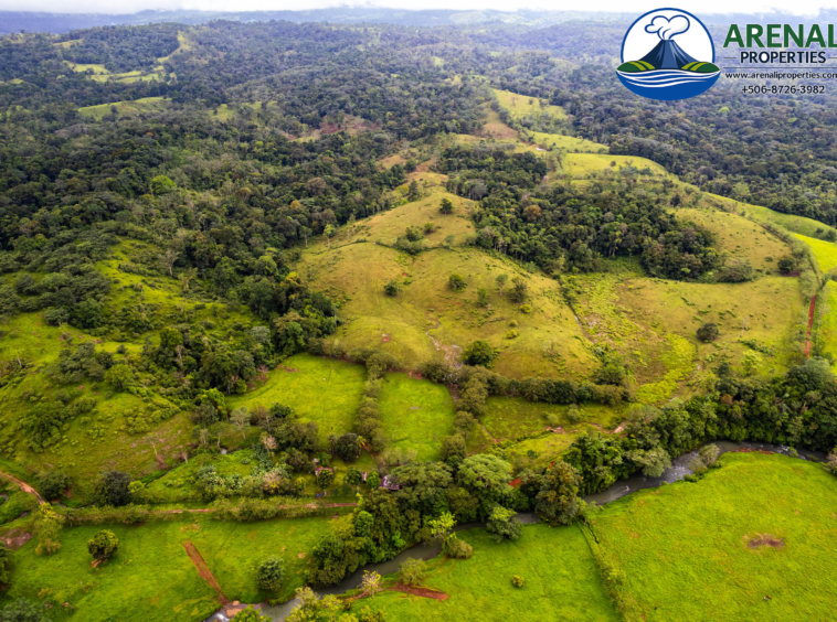 Expansive 128-Acre Farm with Valley Views Near Lake Arenal APMLS0051