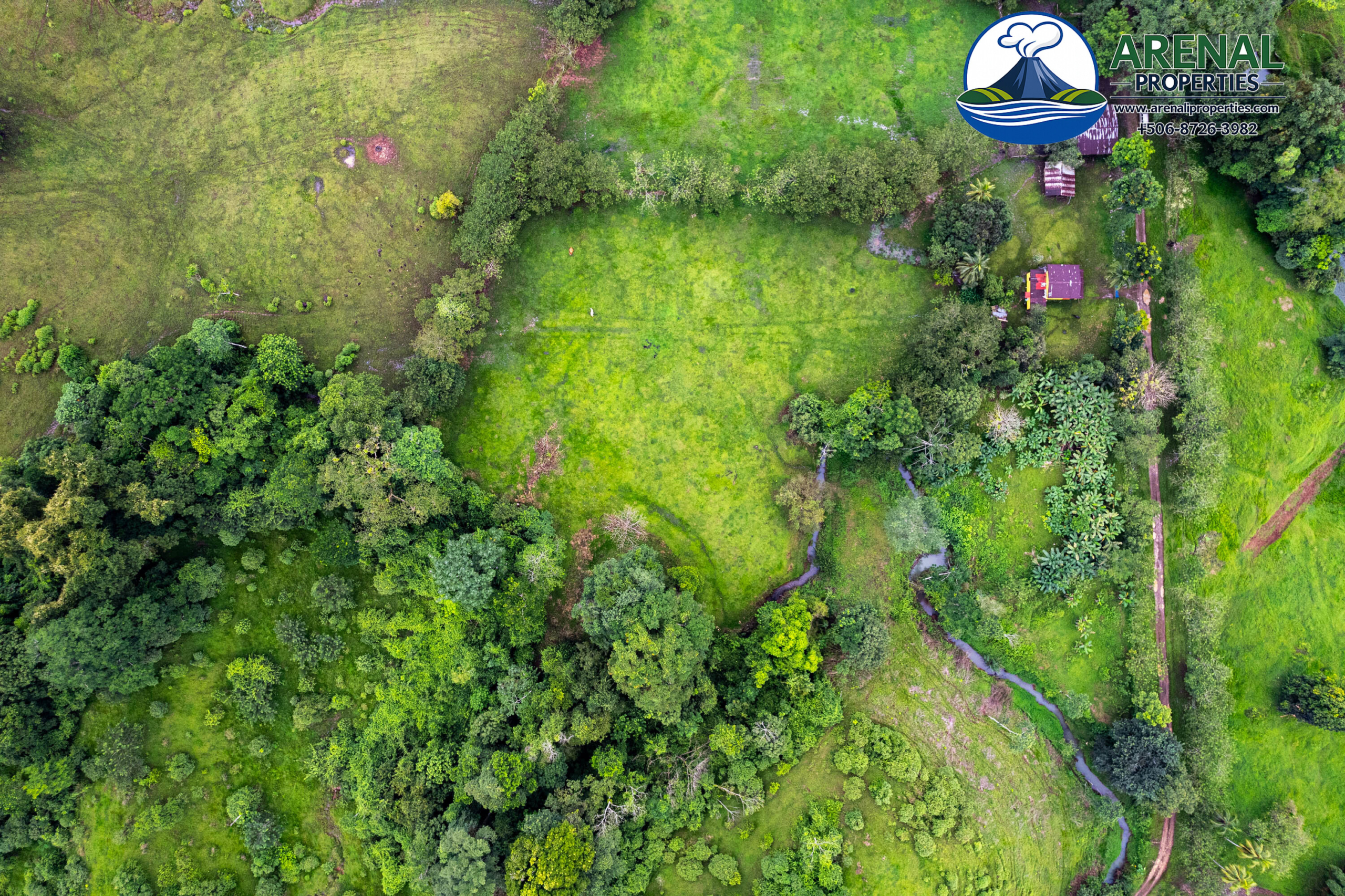 Expansive 128-Acre Farm with Valley Views Near Lake Arenal APMLS0051