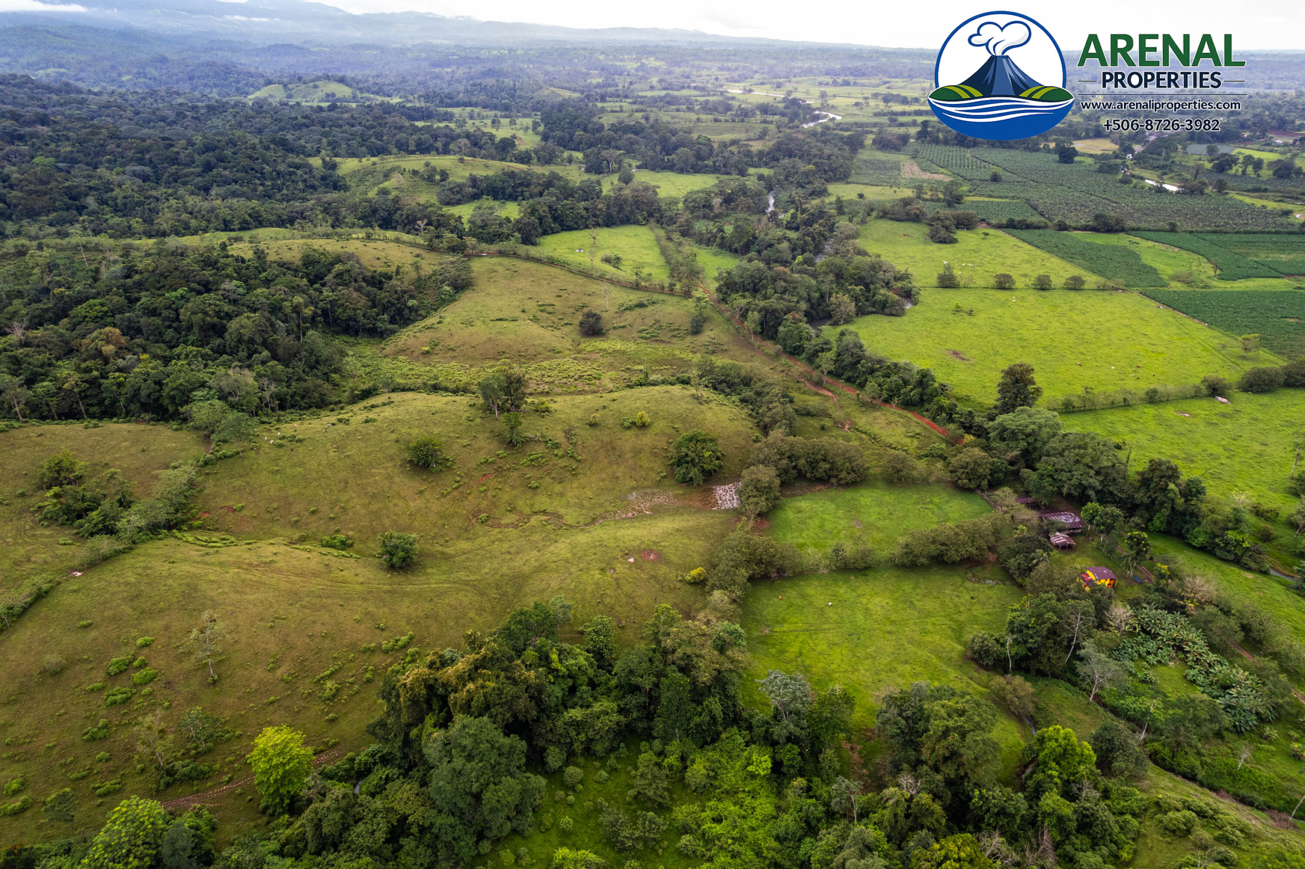 Expansive 128-Acre Farm with Valley Views Near Lake Arenal APMLS0051