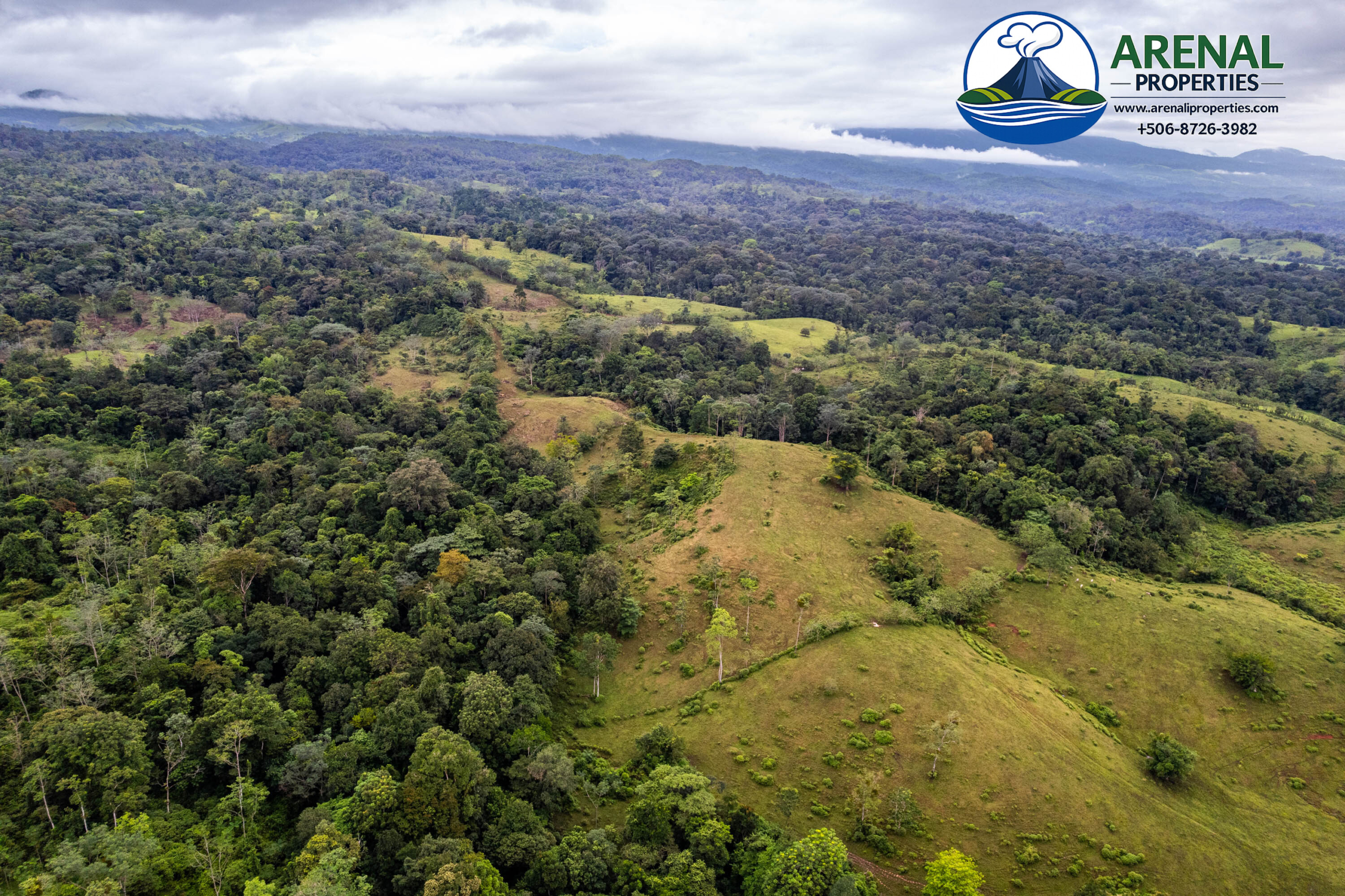Expansive 128-Acre Farm with Valley Views Near Lake Arenal APMLS0051