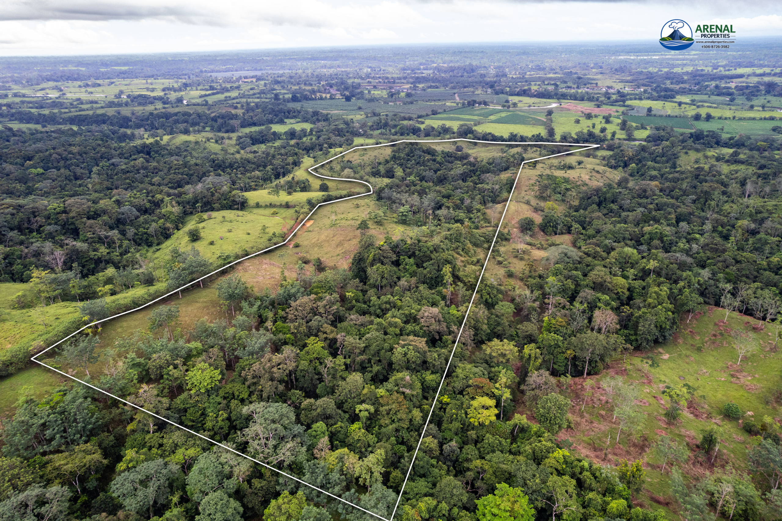 Expansive 128-Acre Farm with Valley Views Near Lake Arenal APMLS0051